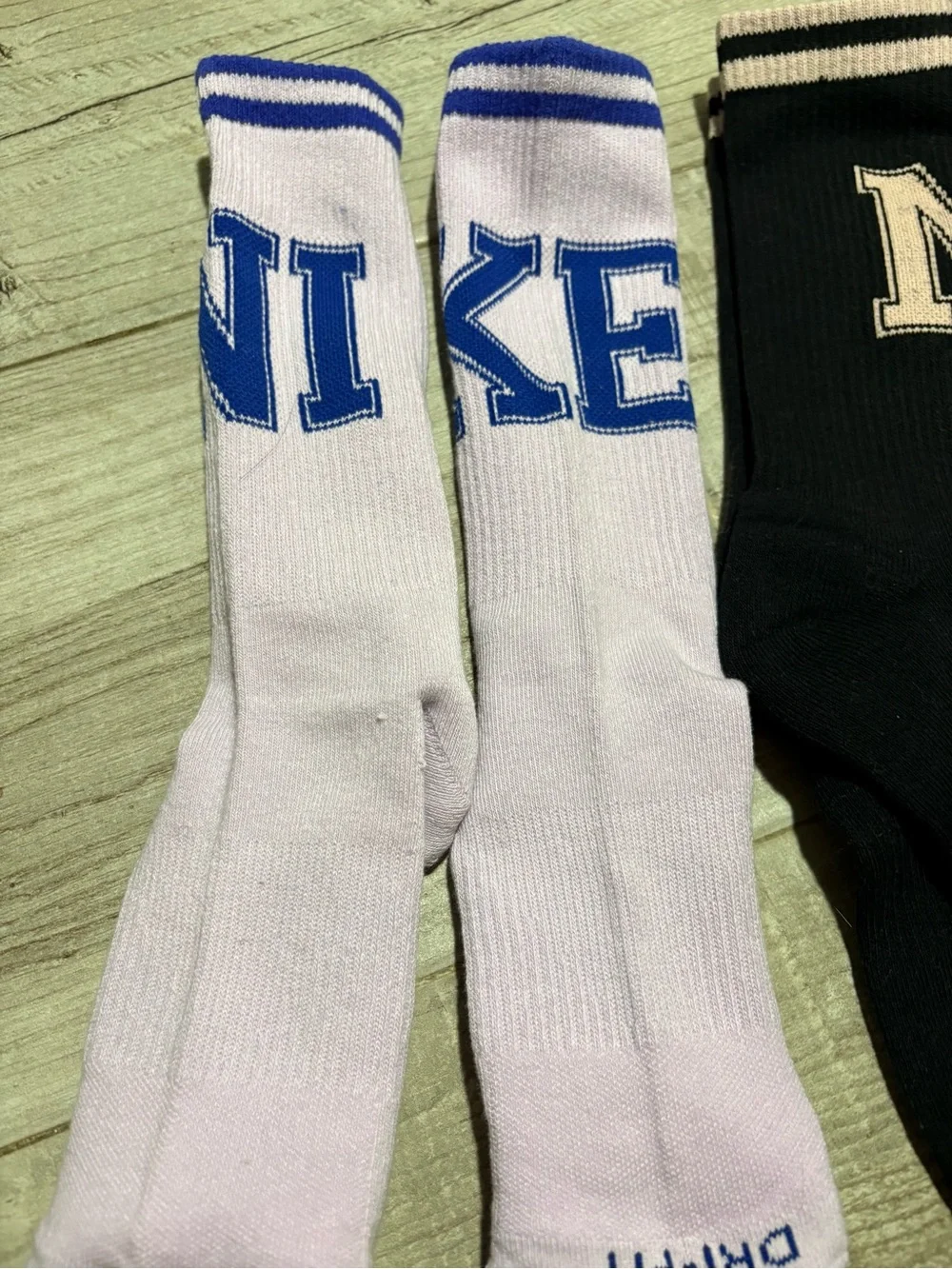 NWOT Nike 3-Pack Crew Socks - Light Pink, Black, Lavender